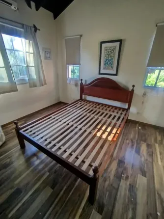 Cama 2 plazas de algarrobo muy buen estado - Colchón opcional Villa Urquiza