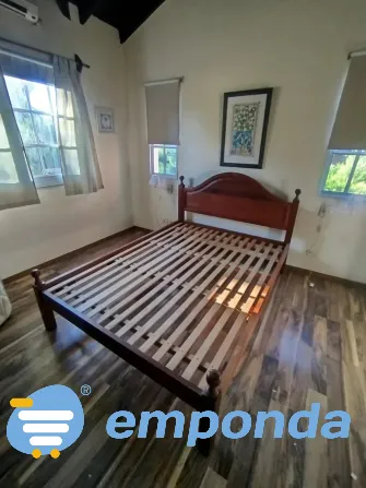Cama 2 plazas de algarrobo muy buen estado - Colchón opcional Villa Urquiza - imagen 1