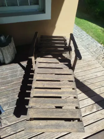 Set de 2 Reposeras d e madera Villa Urquiza