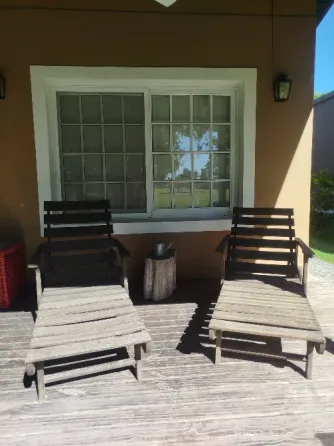 Set de 2 Reposeras d e madera Villa Urquiza