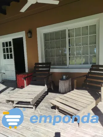 Set de 2 Reposeras d e madera Villa Urquiza - imagen 1