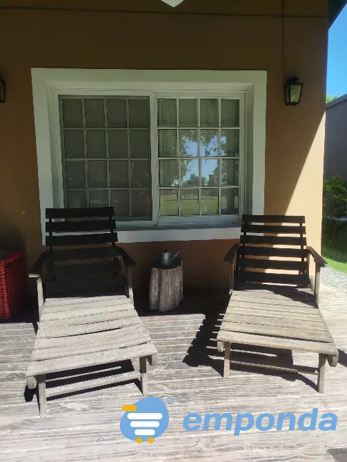 Set de 2 Reposeras d e madera Villa Urquiza - imagen 3