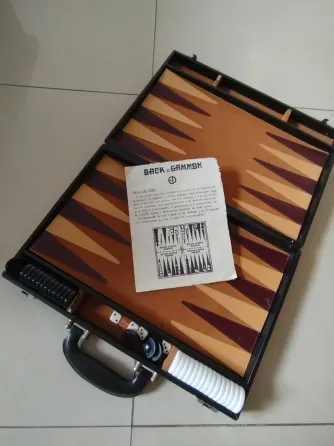 Juego Backgammon vintage muy buen estado Villa Urquiza