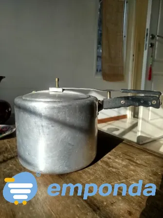 Olla a presión Marmicoc Villa Urquiza - imagen 1
