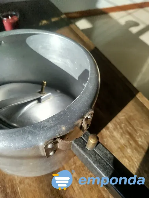 Olla a presión Marmicoc Villa Urquiza - imagen 6