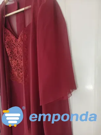 Vestido elegante bordo usado una vez Villa Urquiza - imagen 3