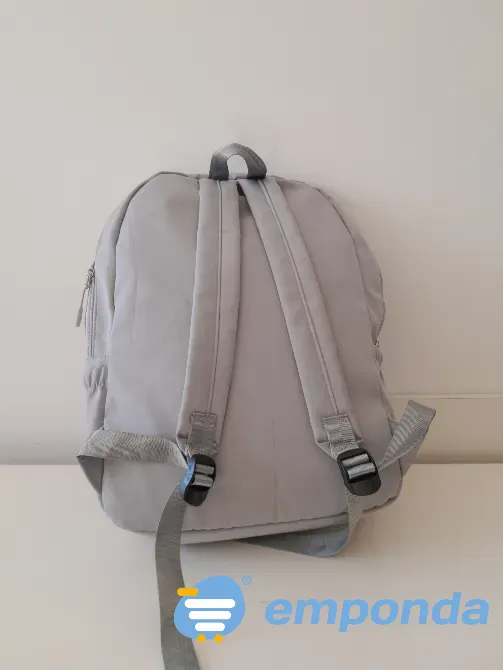 Mochila Gris Villa Urquiza - imagen 2