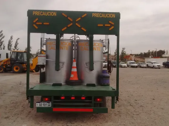 Máquinas Para señalización Vial En Caliente- Avellaneda
