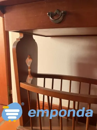 Mesa auxiliar vintage con revistero y cajón Morón - imagen 2