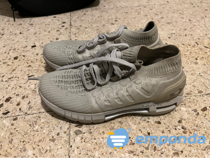 Zapatillas deportivas COMO NUEVAS solo talle 37 24cm Vicente López - imagen 6
