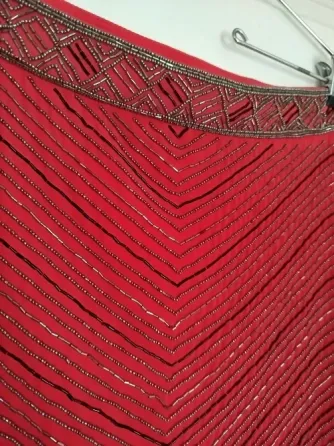 Falda con diseño bordado Villa Urquiza