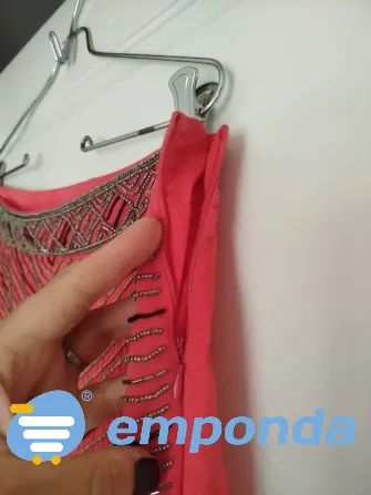 Falda con diseño bordado Villa Urquiza - imagen 4