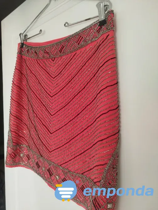 Falda con diseño bordado Villa Urquiza - imagen 2