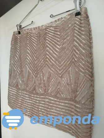 Falda bordada en lentejuelas usada Villa Urquiza - imagen 2