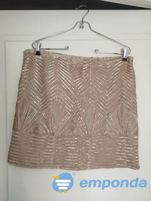 Falda bordada en lentejuelas usada Villa Urquiza - imagen 1