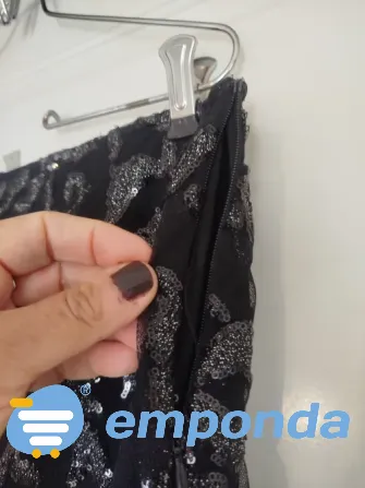 Falda de encaje con lentejuelas usada Villa Urquiza - imagen 5