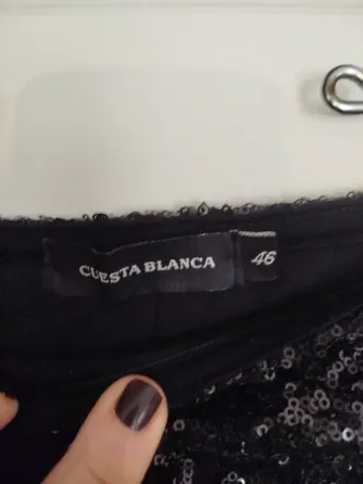 Falda mini lentejuelas forrada usada Villa Urquiza
