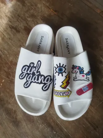 Chanclas Sarkany Villa Urquiza