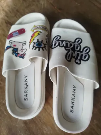 Chanclas Sarkany Villa Urquiza
