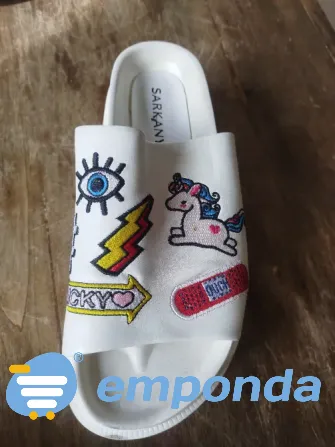 Chanclas Sarkany Villa Urquiza - imagen 3