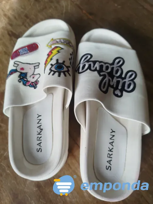 Chanclas Sarkany Villa Urquiza - imagen 2