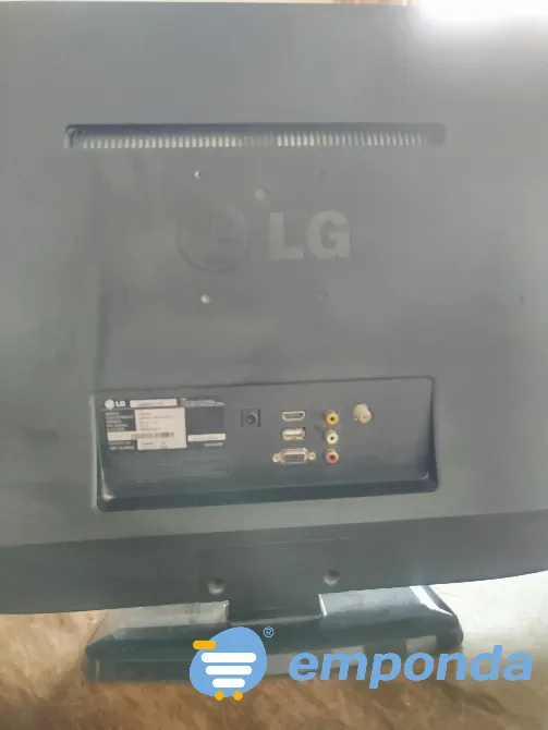 Monitor LG modelo 24mn42a Villa Urquiza - imagen 10