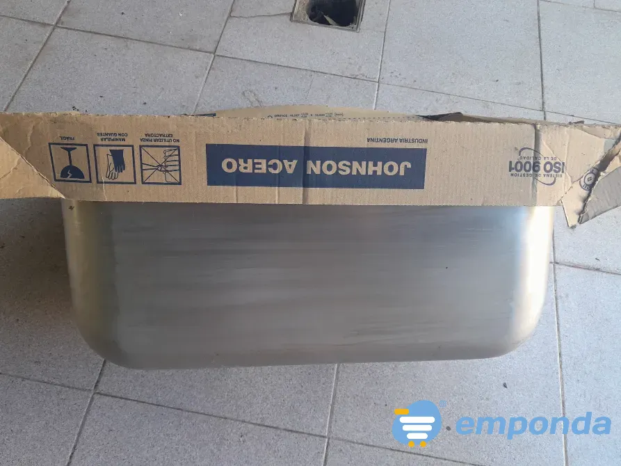 Pileta lavadero johnson Malvinas Argentinas - imagen 3