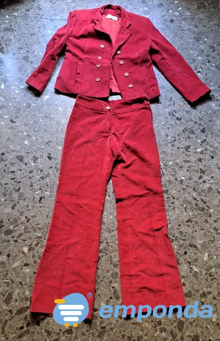 Traje de corderoy aterciopelado rojo Balvanera - imagen 1