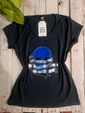Remera Scombro jeans Berazategui