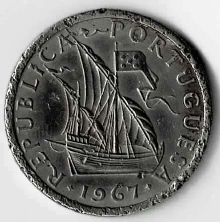Moneda de Portugal 5 escudos 1967 estado: VF Villa Crespo