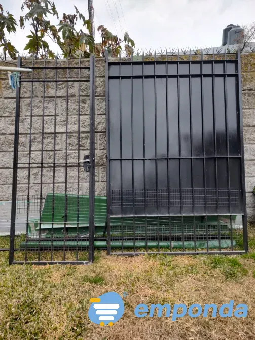 Portón + puerta lista para colocar Ituzaingó - imagen 1