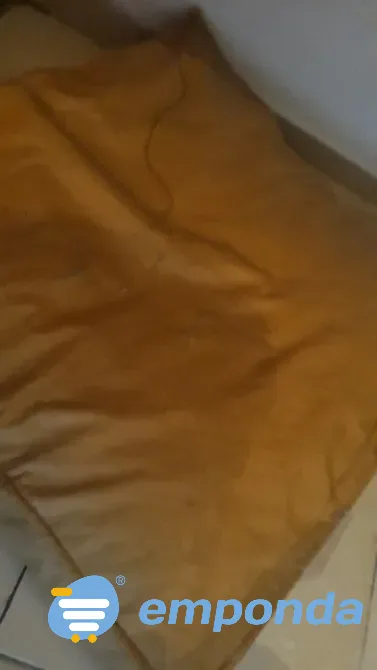 Almohadón grande color maíz Mar del Plata - imagen 1