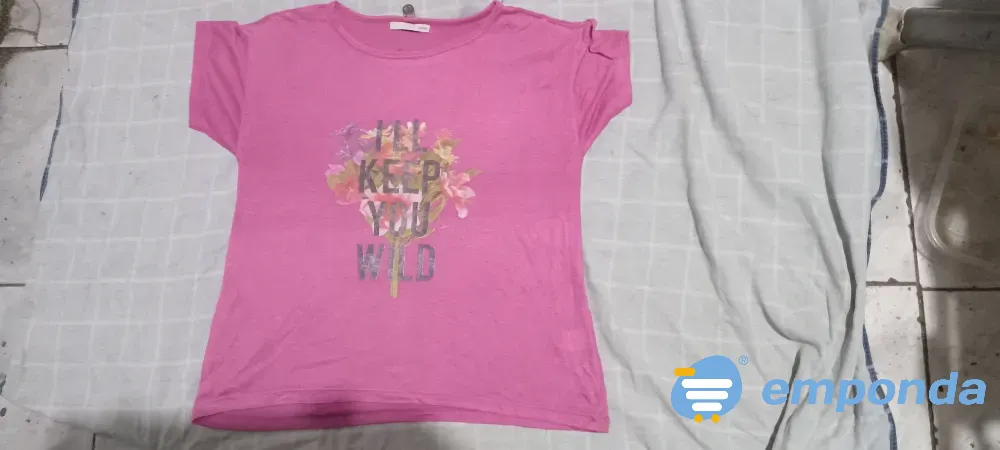 Remera de mujer rosa Malvinas Argentinas - imagen 1
