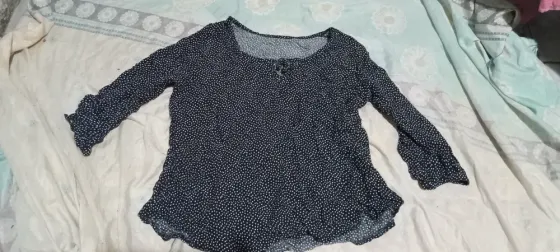 Camiseta de mujer con lunares Malvinas Argentinas