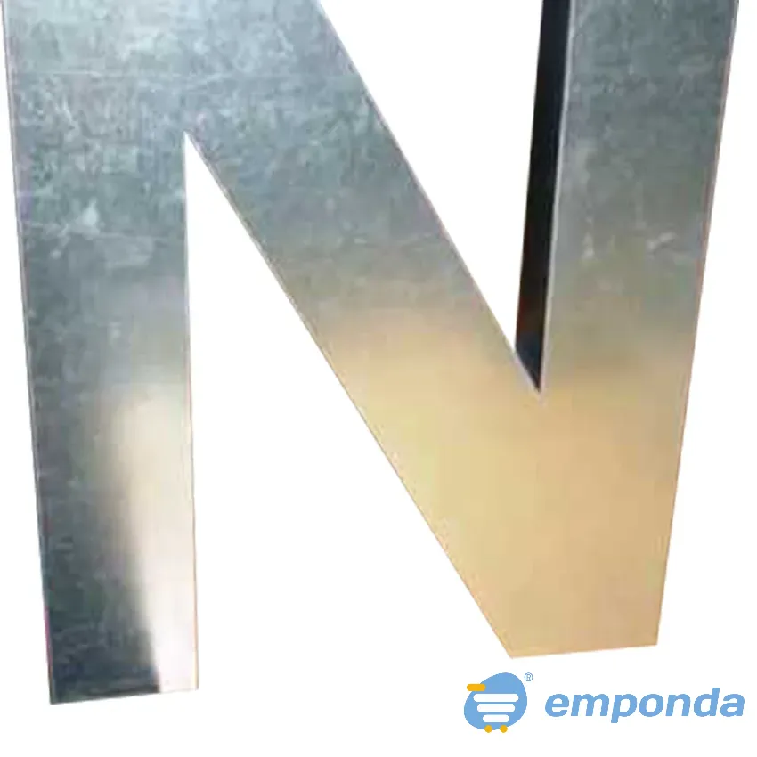 Chapas de acero pulido caladas con letras y logos de empresa Lanús - imagen 3