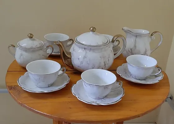 Juego de te de ceramica estilo ingles Ituzaingó