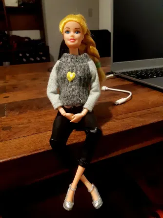 Barbie embarazada con sorpresa y bebé incluido Almagro