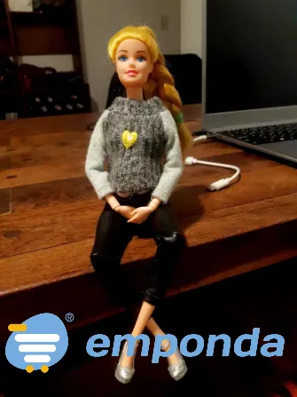 Barbie embarazada con sorpresa y bebé incluido Almagro - imagen 1