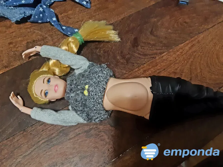 Barbie embarazada con sorpresa y bebé incluido Almagro - imagen 2