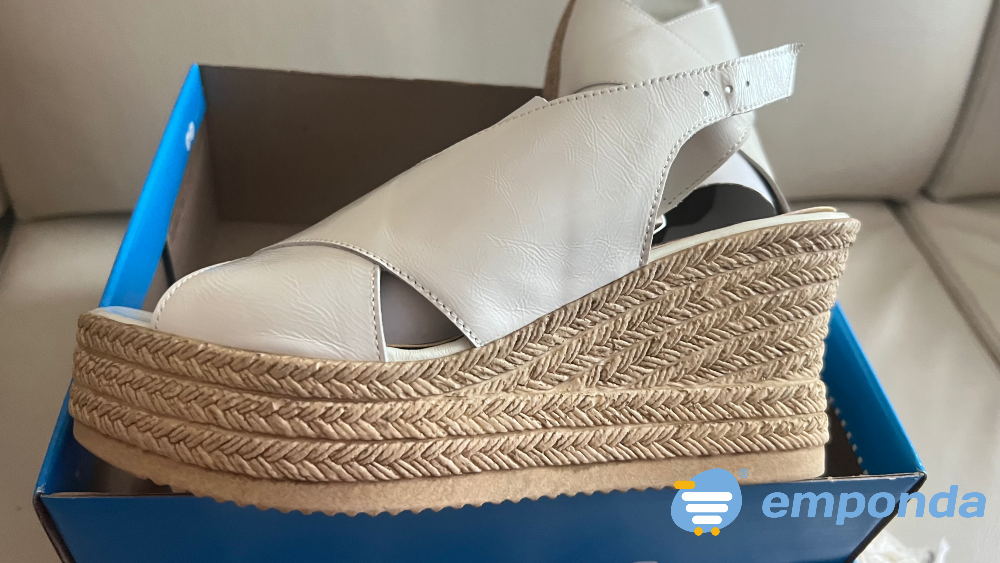 Sandalia Ferli Nuevas Villa Lugano - imagen 3