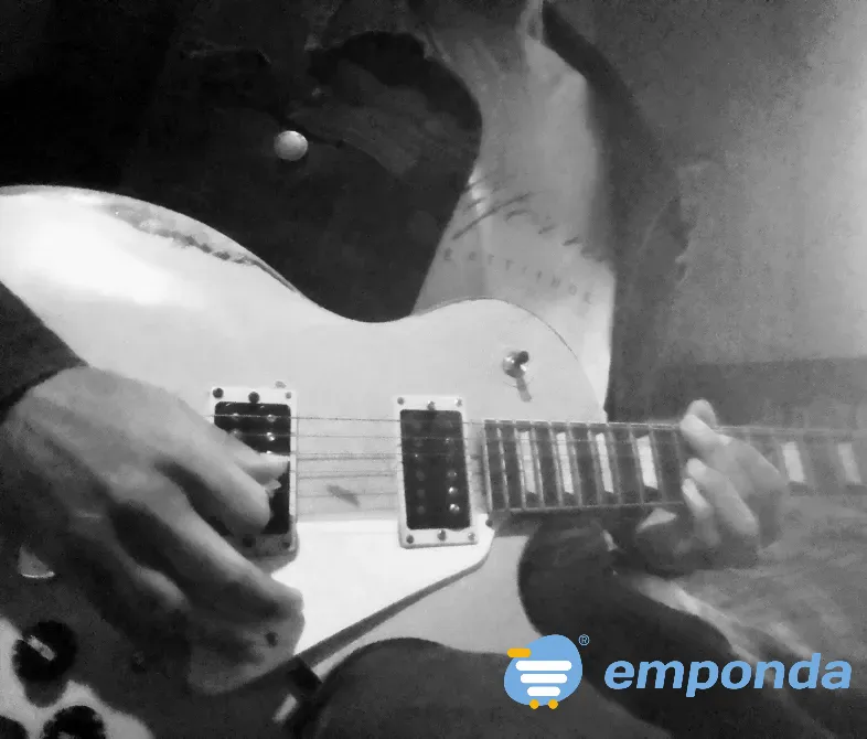 Guitarra eléctrica les Paul Lanús - imagen 2