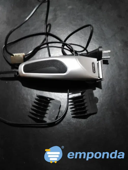 Máquina de cortar pelo Lanús - imagen 2