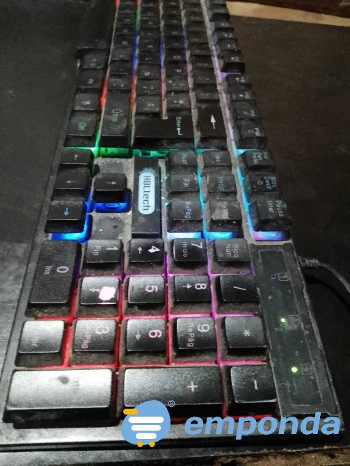 Teclado estiló gamer Lanús - imagen 1