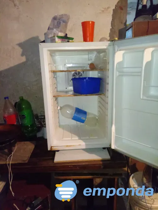 Heladera para bajo mesada Córdoba - imagen 1