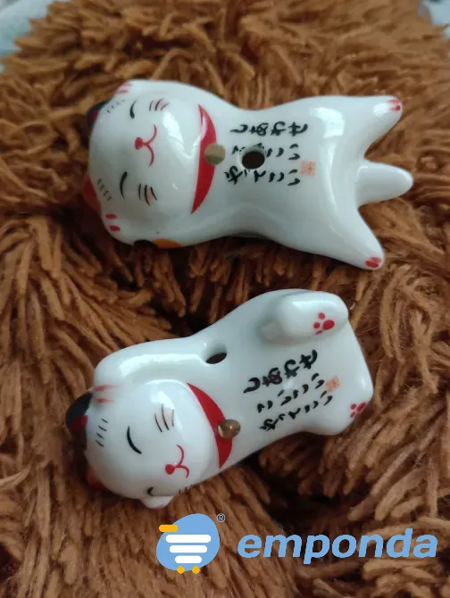 Porta sahumerios diseño de gato de la suerte Almagro - imagen 1