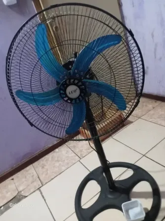 Ventilador de pie Posadas