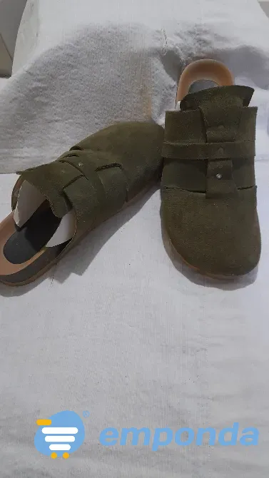 Zuecos de gamuza San Telmo - imagen 3