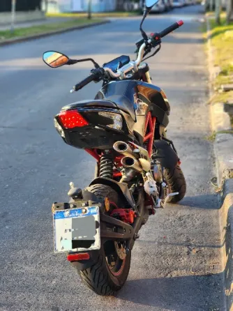 Benelli TNT 135 Quilmes
