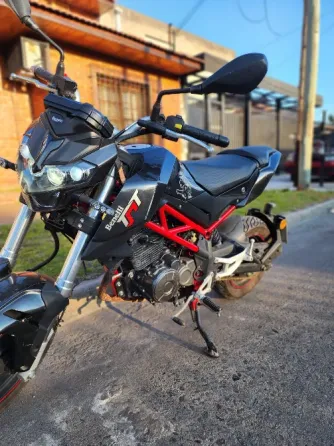 Benelli TNT 135 Quilmes