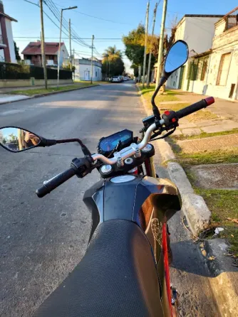 Benelli TNT 135 Quilmes